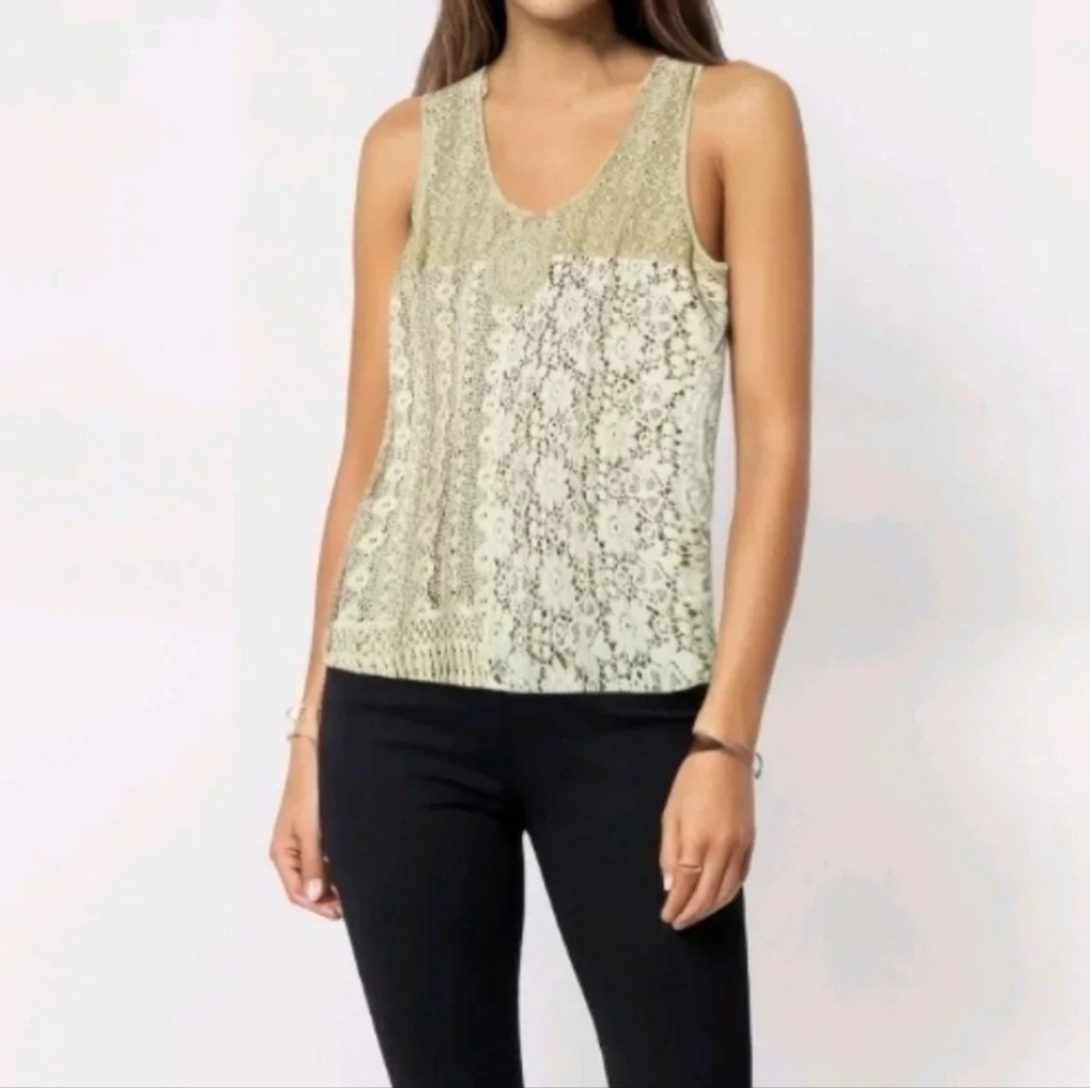 Marilu Crochet Oversized Lace Cotton Top